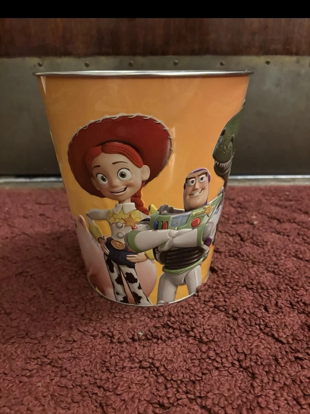 Toy Story 5 Popcorn Bucket w/Cowboy Hat Top Cinemark Pixar Woody Buzz Jessie Rex - Picture 3 of 6